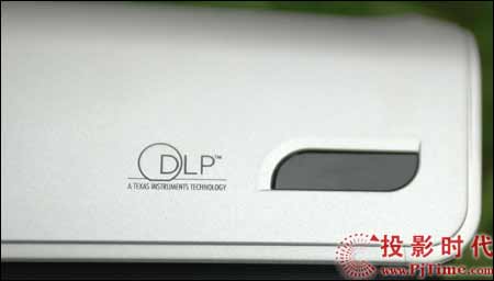 WDaOPTOMAEP747ͶӰCb֪ں͡DLPgĘʾ