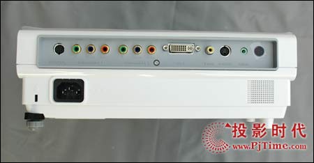 明基(BENQ)W100投影機外觀和配件