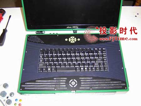 XBOX360 NB游戲機(jī) 正面視圖