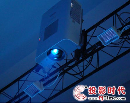 PLC-XT3500CͶӰC(j)Ͷ(dng)