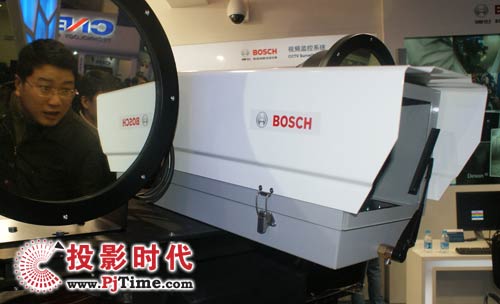 博世墻角型攝像機