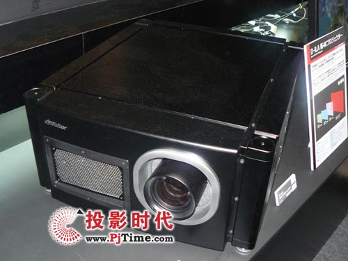 JVC 4K數(shù)字影院投影機(jī)