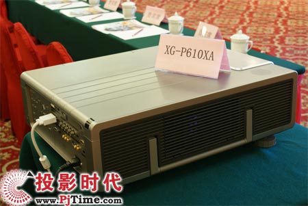 XG-P610XAͶӰC