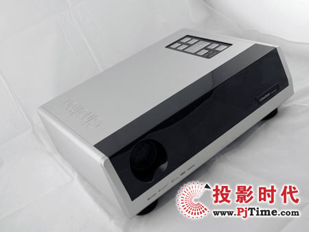 ʾcinetron HD-900 LCOSͶӰC^wp