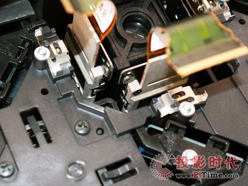 暴力拆解 松下PT-AE3000C家庭影院投影機(jī)全球第一評(píng)