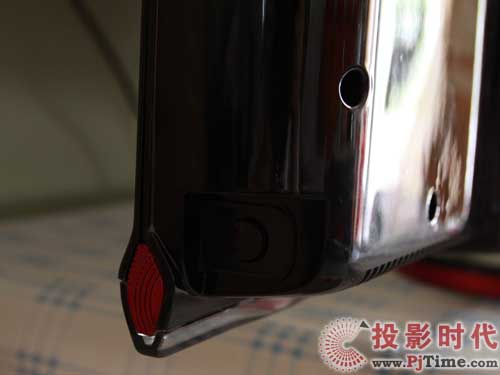 康佳LC55FT68AC液晶電視:雙色無痕注塑工藝
