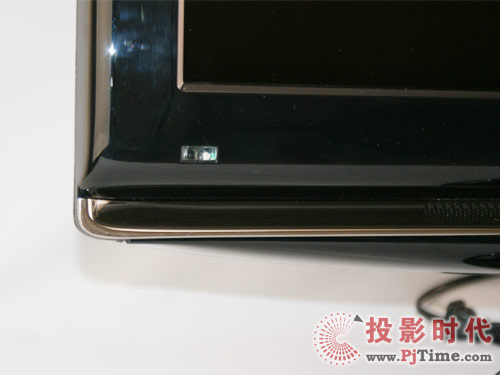 TCL自然藍(lán)光電視外觀細(xì)節(jié)特寫(xiě)