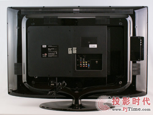 TCL自然藍(lán)光電視外觀細(xì)節(jié)特寫(xiě)