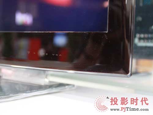 三星UA40B6000VF液晶電視:外觀賞析