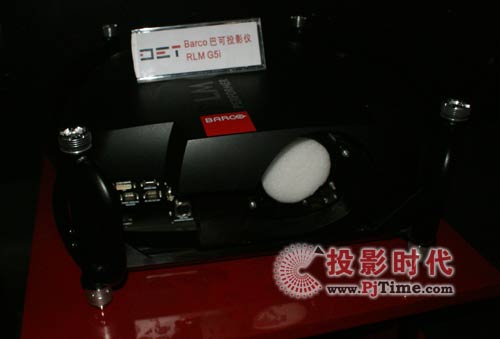 巴可高端工程投影機亮相北京專業音響展