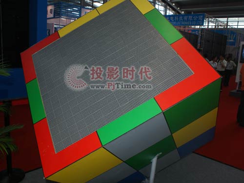 深圳市鈞多立企業集團亮相2009中國光博會