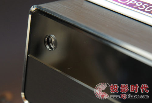 wBDP9500{C