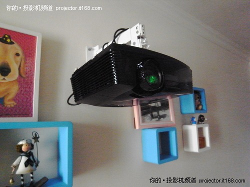 ͶӰC HC77-10S