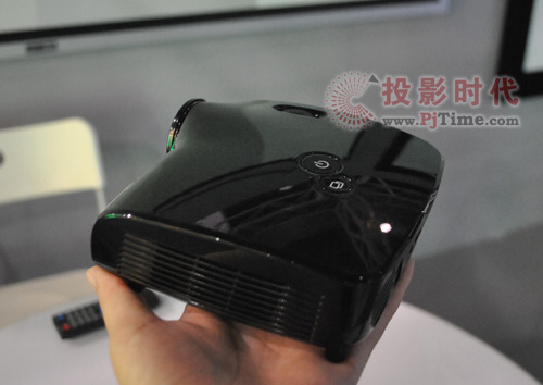 神畫CPX06微型投影機
