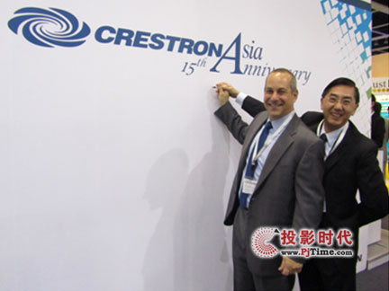 _؄(chung)Iδ ˼չInfocomm Asia 2010