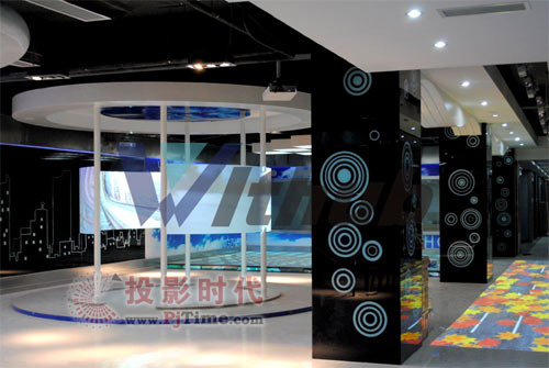 交大慧谷為揚(yáng)中市開發(fā)規(guī)劃館打造多種大屏幕顯示項(xiàng)目