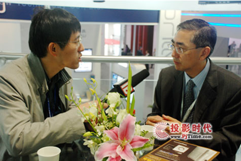 ˼DMǿδ InfoComm 2011ʳʬF
