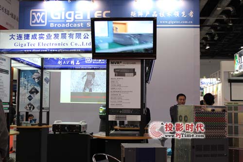 InfoComm2012 4KIҕ g