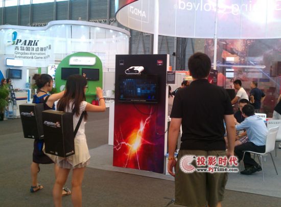 AMDyRChinaJoy 2012