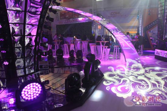 ӾĢꇣW2013չ