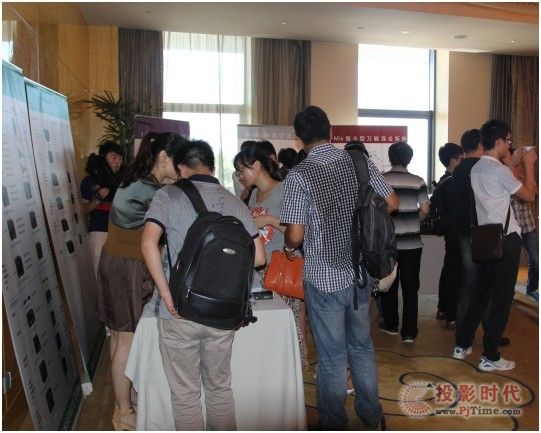 ГQ fҕ硱2013P(chung)_(d)ҕla(chn)ƷѲչʾ(hu)AMY(ji)