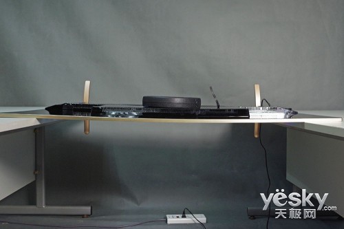 ߲ˤğSlim TV(zhn)O