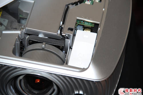 곞ʽl̽1080PͶӰCH7750ST ^ȿ