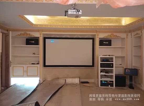 ӭ2015굽 ȫ׼W1075oͶӰC(j)Ñ挍(sh)ʬF(xin)