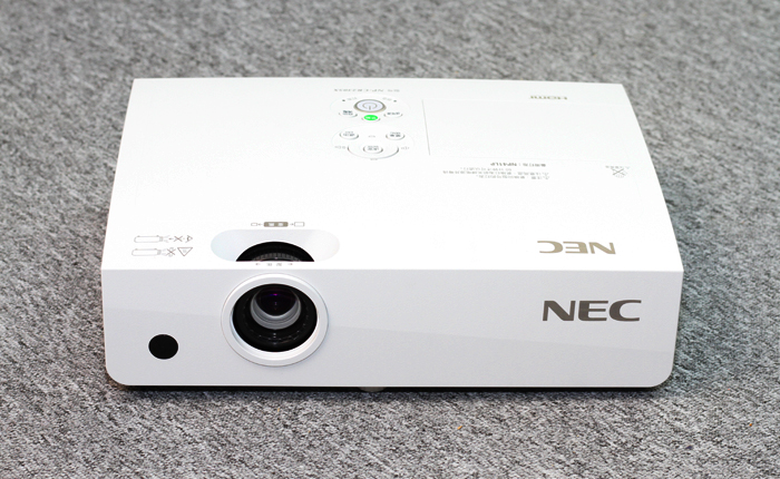 NEC̄ͶӰCNP-CR2305X