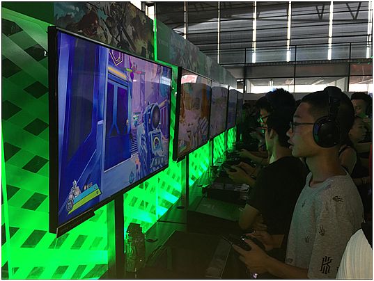 ChinaJoy VIDAAWҕ@ڽӲ