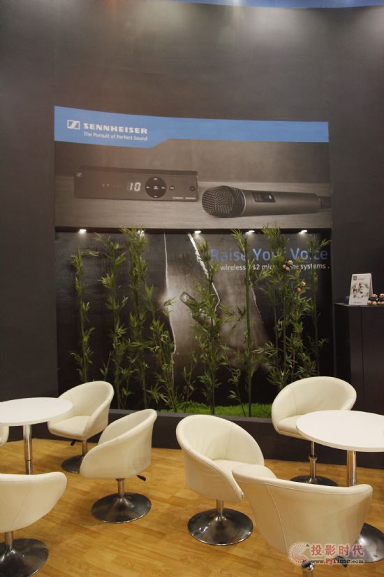 \ˇHySennheiser2017Vչ
