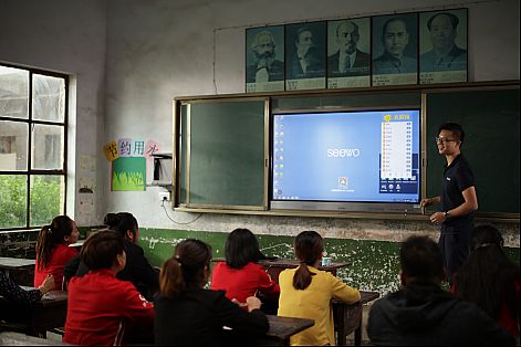 2017ϣֹУYٛčW(xu)ͷp