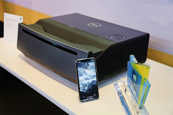 CES 2018ͶӰЇL