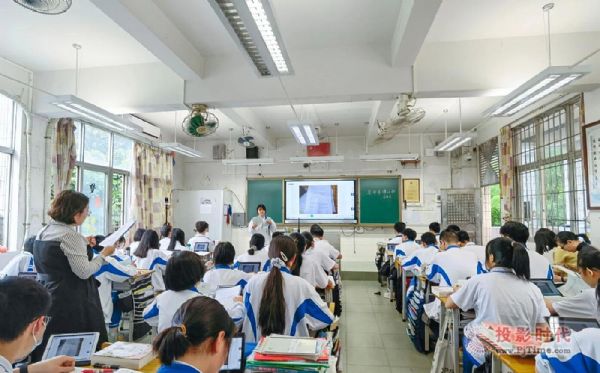 14(g)500W(xu)V@ЌW(xu)ь(sh)F(xin)ǻ۽̌W(xu)B(ti)