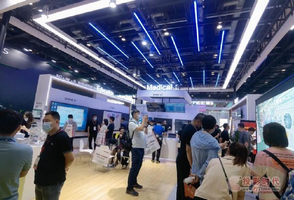 cB(ti)TPV ڽ@౱InfoComm China 2021