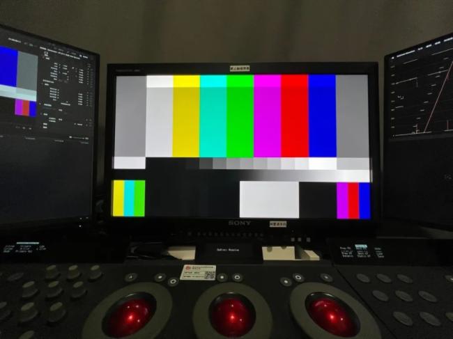 âTV : 4K HDROҕ PVM-X w