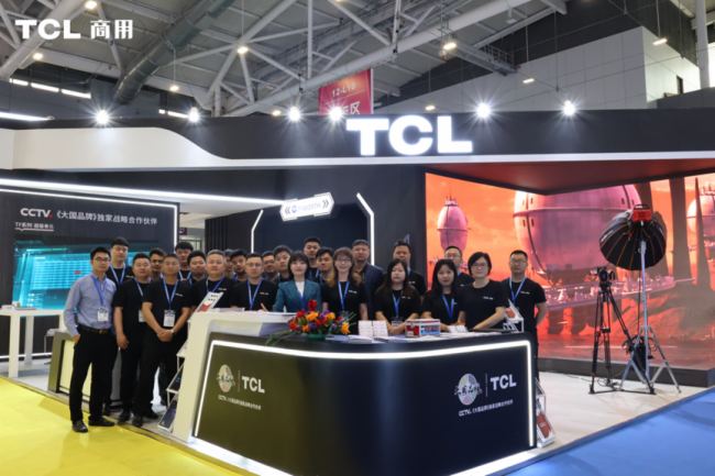 TCLÔyȫ½QLED(j)ԪXR̓M(chng)TSϵСgࡢTSϵCOBԼNXTHUBϵV60proǻƽ及(qing)(sh)ISLEչ