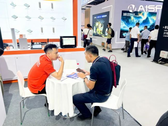 չ(hu)ֱInfoComm China˼EE8-01
