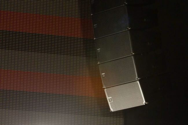 JBL Professional SRX900bڲm쁆S؅^Ļ