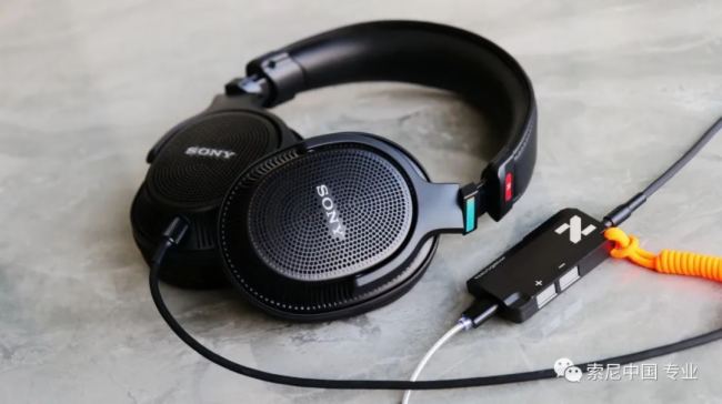 MDR-MV1O C HiFi