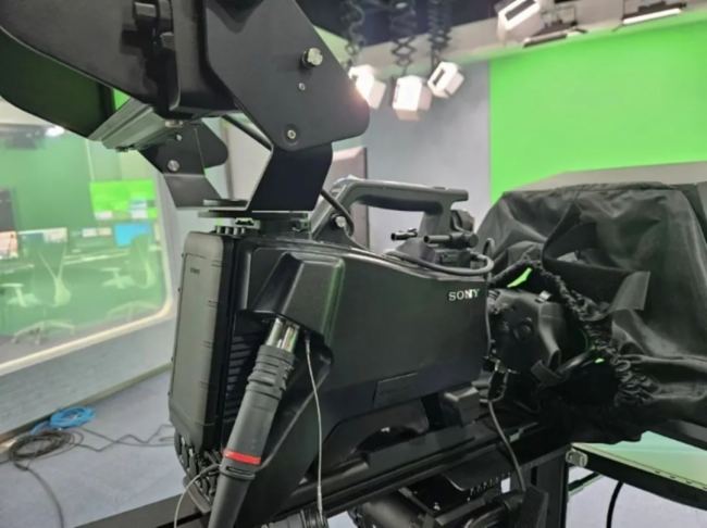 HXC-FZ90 4KݲϵyzCĿ