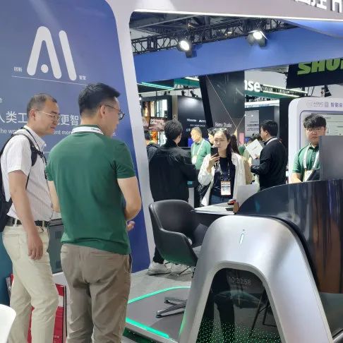FɽInfoComm ChinaչգpƷWҫǿδ(li)𺳽Ļ