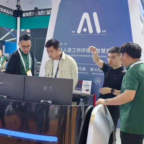 FɽInfoComm ChinaչգpƷWҫǿδ(li)𺳽Ļ