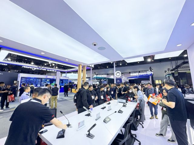 TAIDEN at Infocomm Beijing 2025 4.jpg